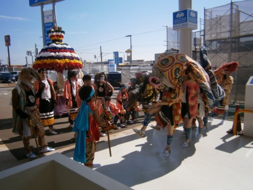 地子木町の獅子舞★