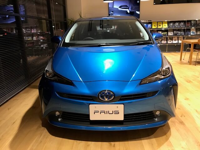 NEW PRIUS DEBUT！