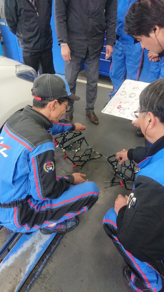タイヤチェーン装着勉強会