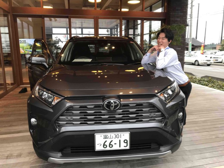 【富山南店】RAV4 店頭発表会