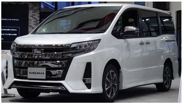 お客様からの新型車レポート 一部改良後モデル トヨタ ノア 特別仕様車 Si W B 展示 In ネッツトヨタ富山 本店 Staff Blog