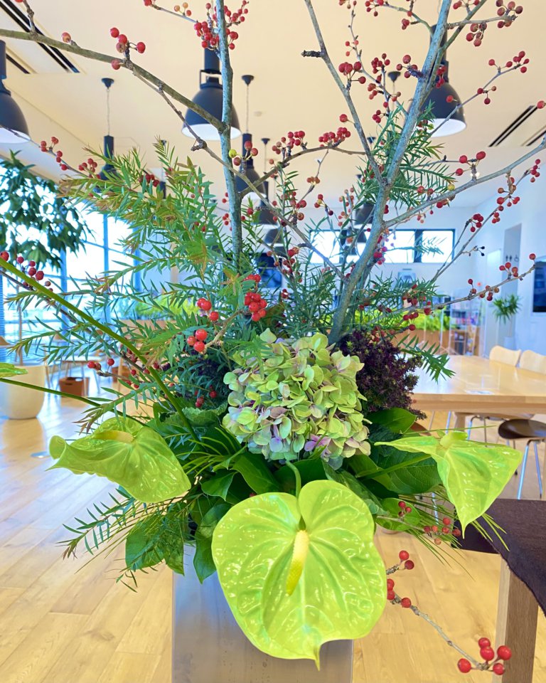 【高岡西店】☆今週のお花☆