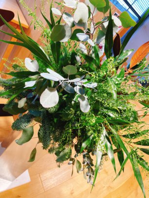 【高岡西店】☆今週のお花☆