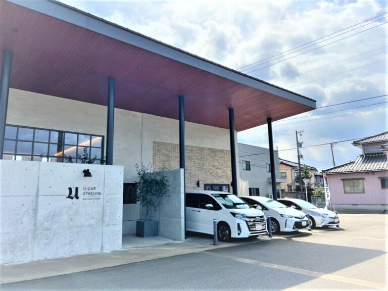 【U-CAR高岡】4月が始まりましたね🌸