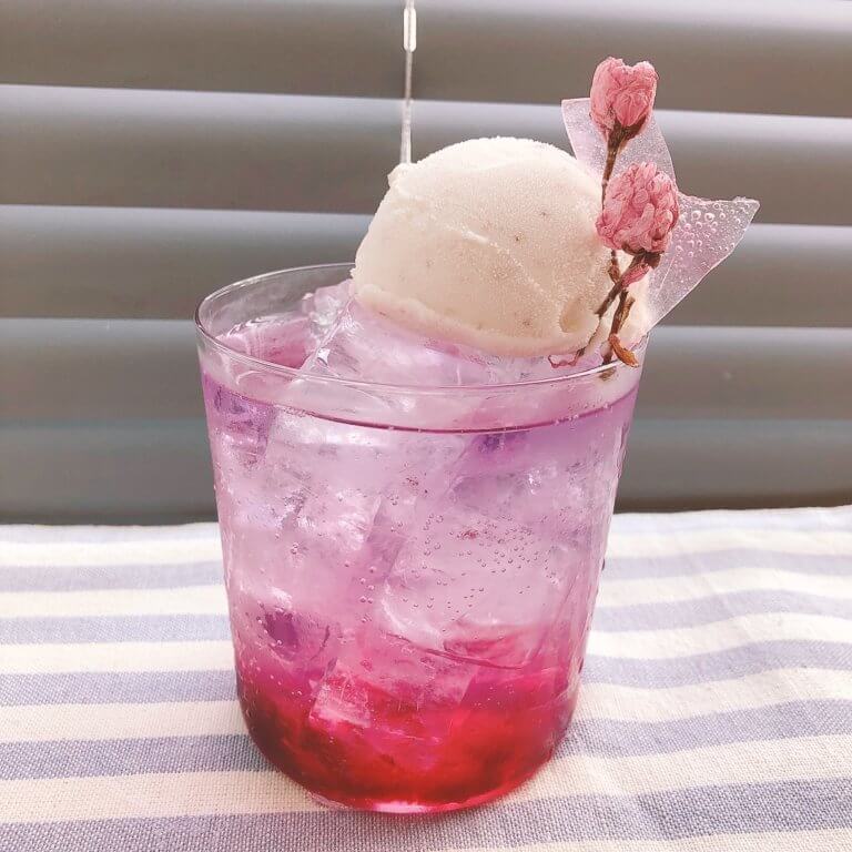 【高岡西店】☆今週のお花☆