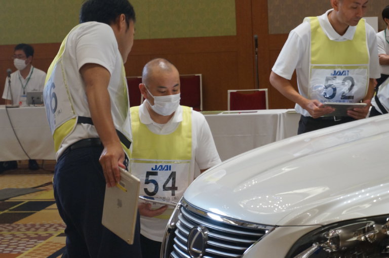 【本社】中古自動車査定士技能コンテスト全国大会に参加いたしました　