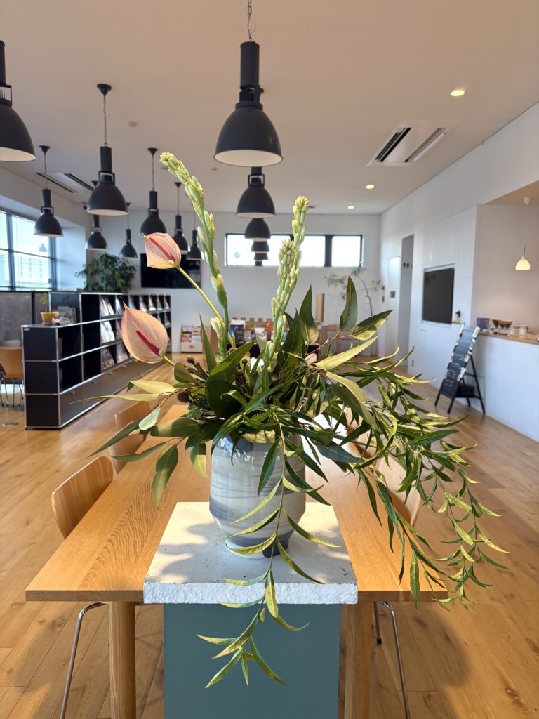 【高岡西店】☆今週のお花☆