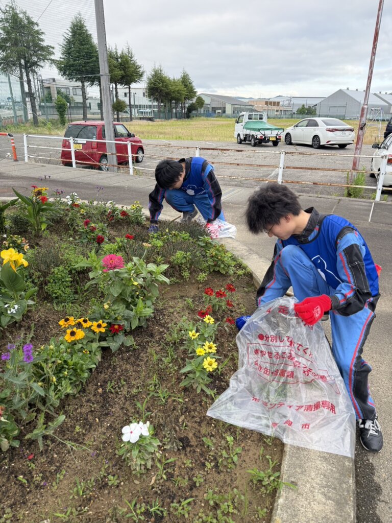 【高岡西店】しあわせ花壇🌷