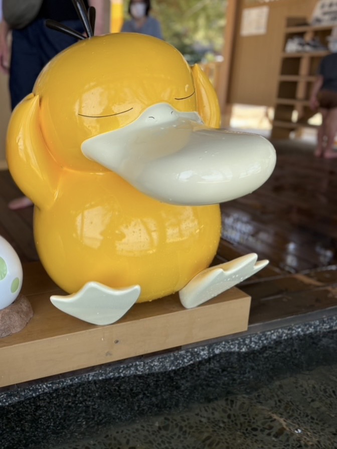 【高岡西店】☆今週のお花☆