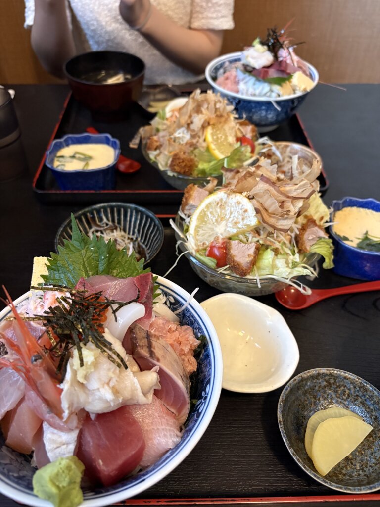 【高岡西店】☆今週のお花☆