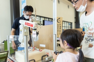 アーム型ロボットby DENSO